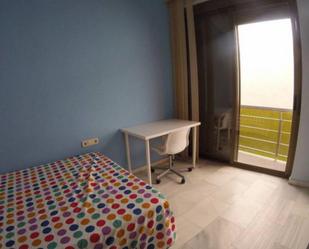 Dormitori de Apartament per a compartir en  Sevilla Capital