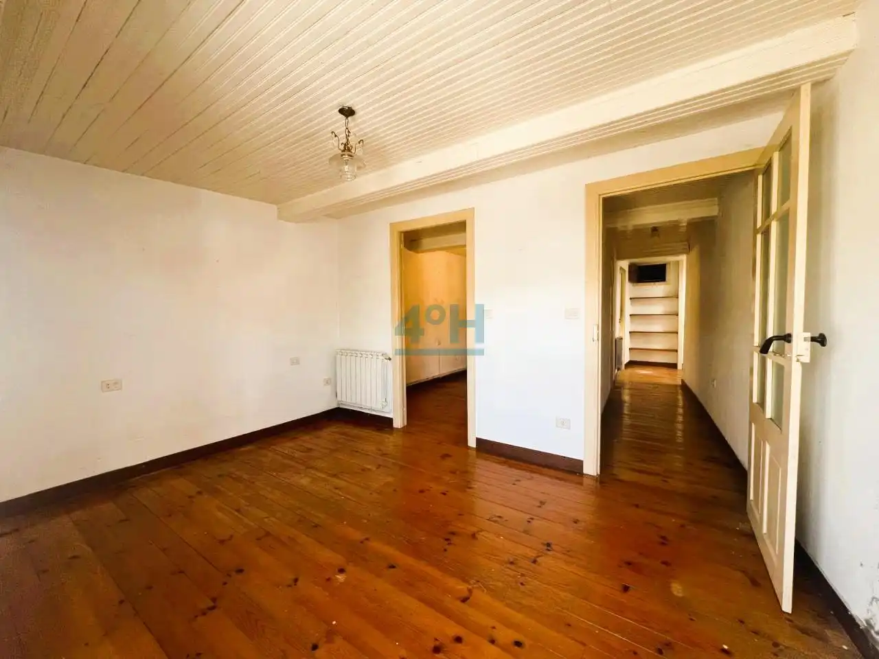 Casa con balcón en venta en Allariz, imagen 8