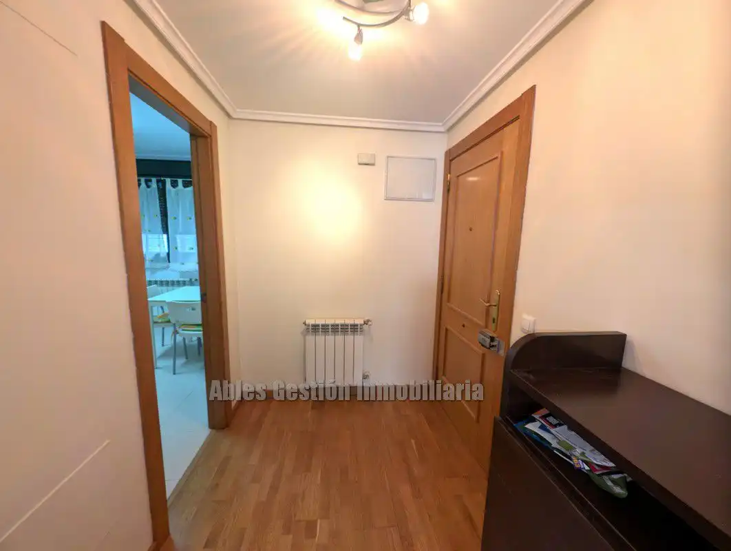 Piso de alquiler en Siero con Calefacción, Parquet y Trastero