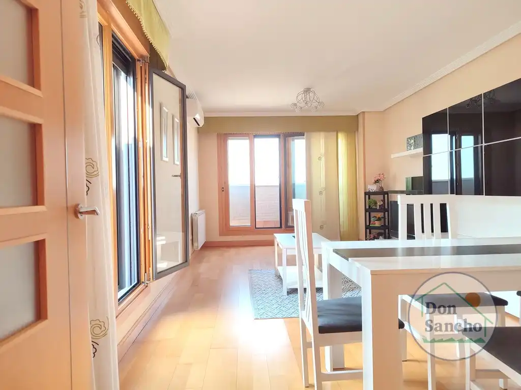 Living room of Attic for sale in Valladolid  with Air Conditioner, Heating and Terrace