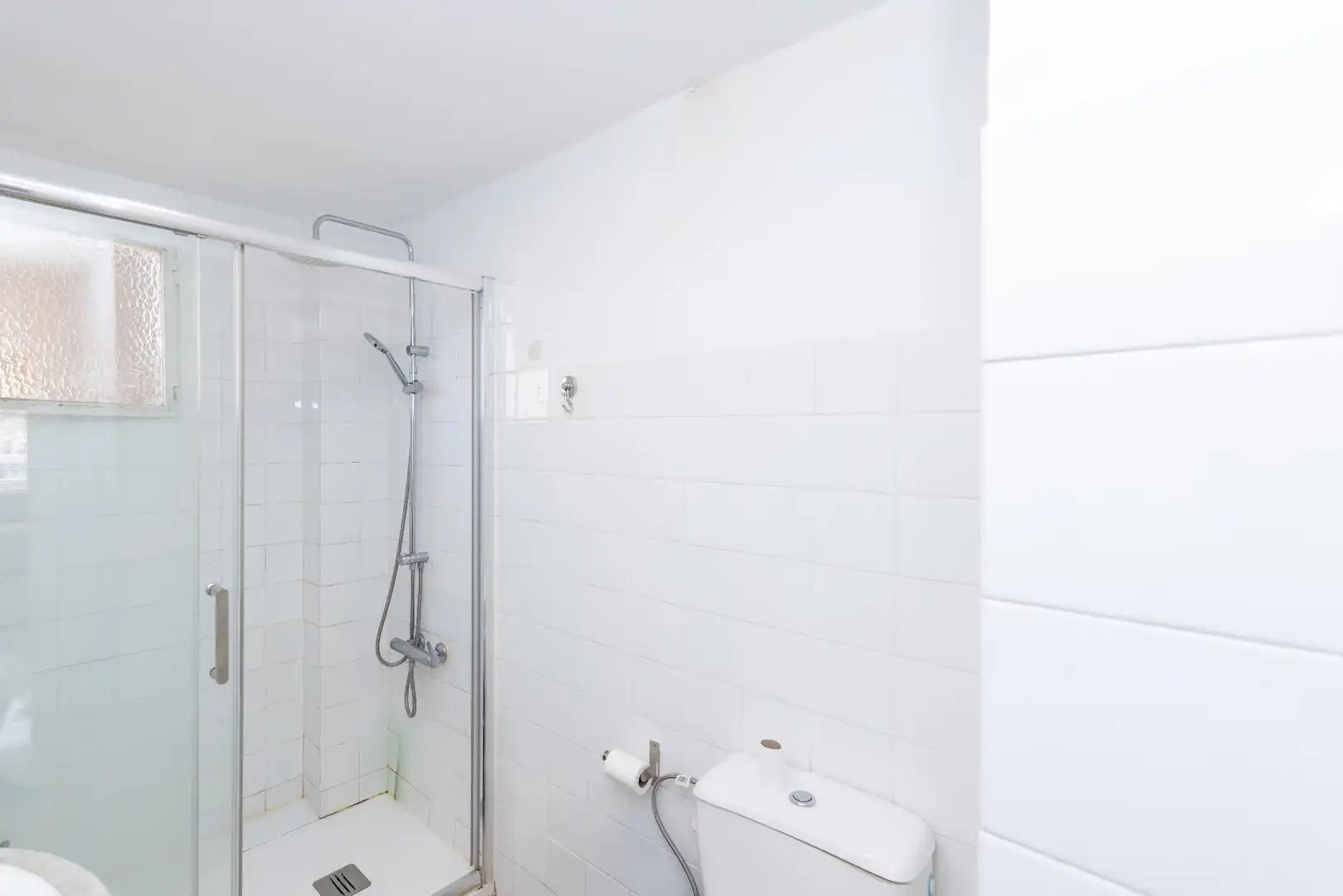 Bathroom of Flat for sale in Granada