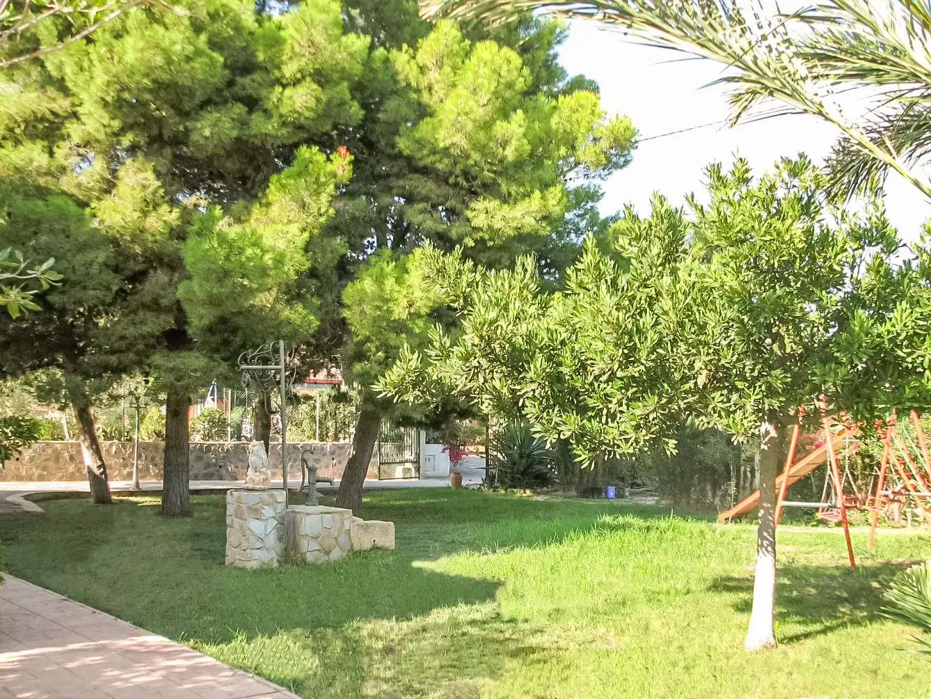 Jardín de Casa o chalet en venta en Elche / Elx con Aire acondicionado, Calefacción y Terraza