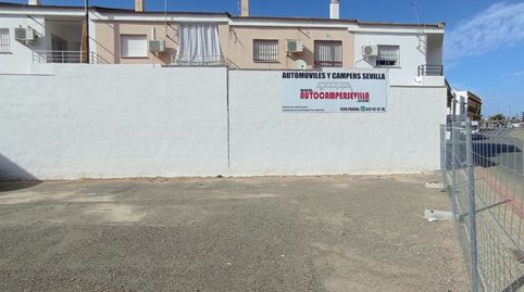 Foto 4 de Residencial en venta en Camino de Los Adrianes, 3, Las Torres - Constelaciones, Utrera