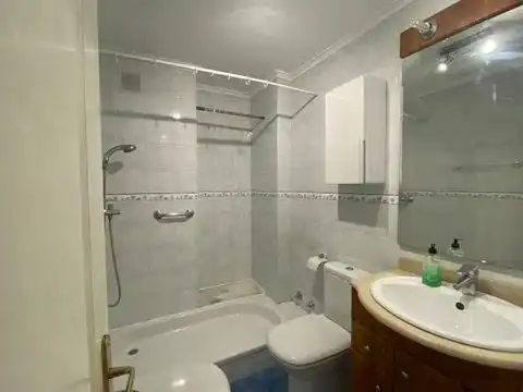 Bany de Pis en venda en Gijón 