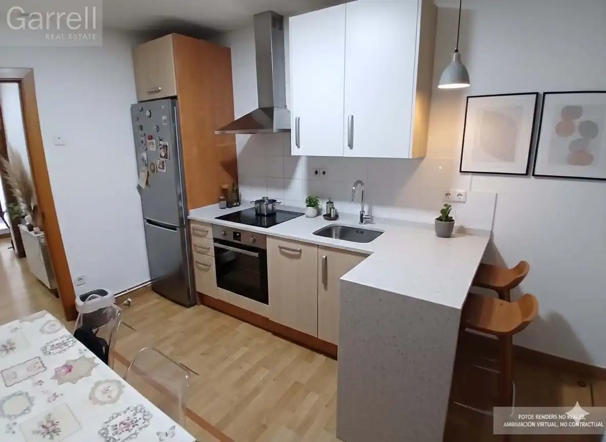 Cocina de Piso en venta en Terrassa con Terraza y Balcón