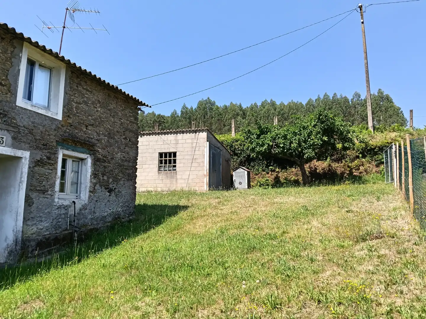 Adossat amb jardí en venda a Cesuras, imagen 8