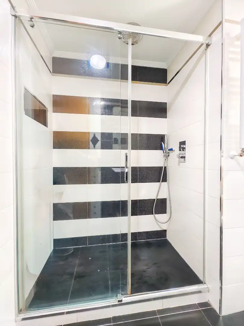 Baño de Piso en venta en Móstoles con Aire acondicionado, Calefacción y Parquet