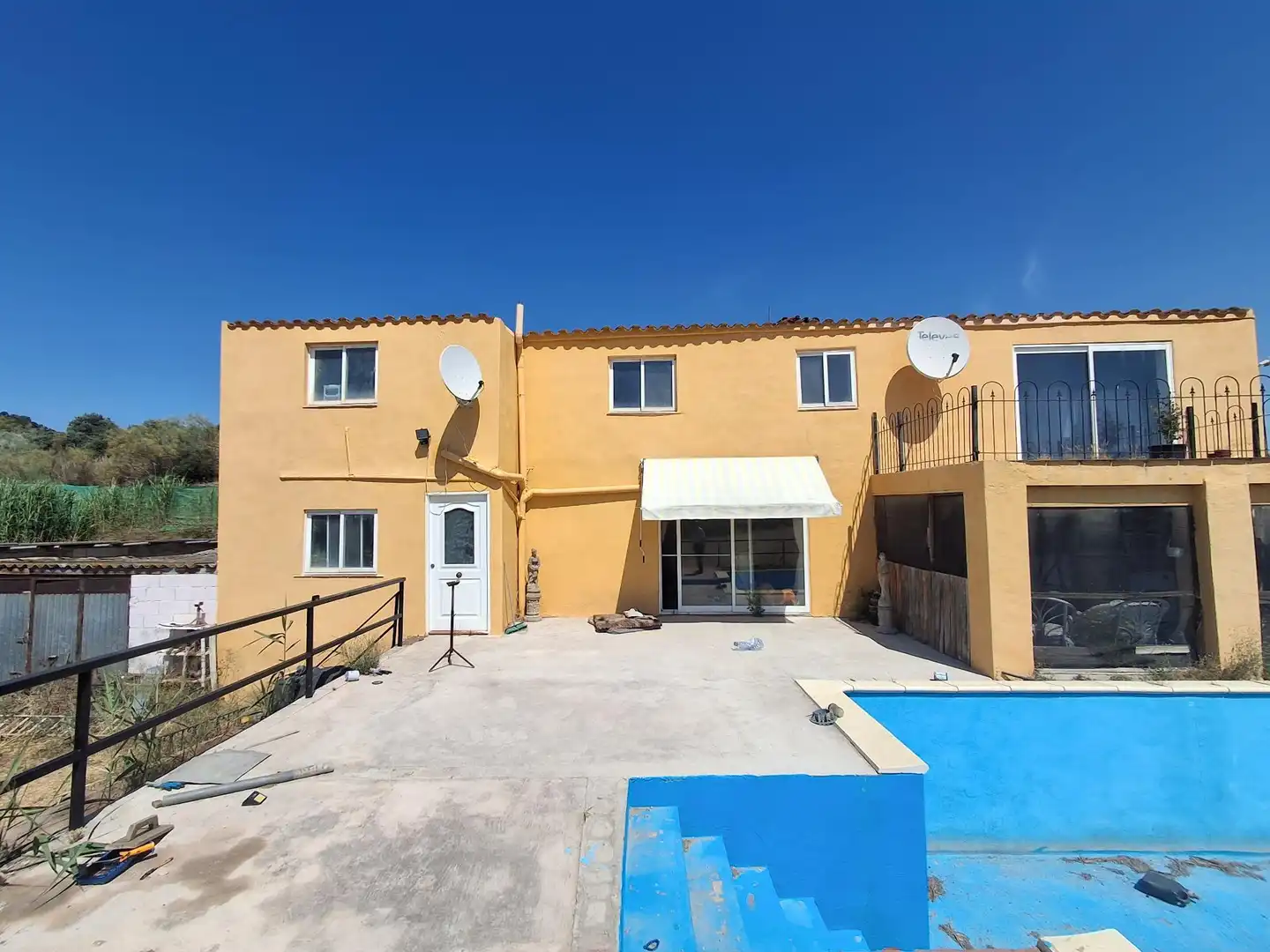 Vista exterior de Casa o chalet en venta en Riba-roja d'Ebre