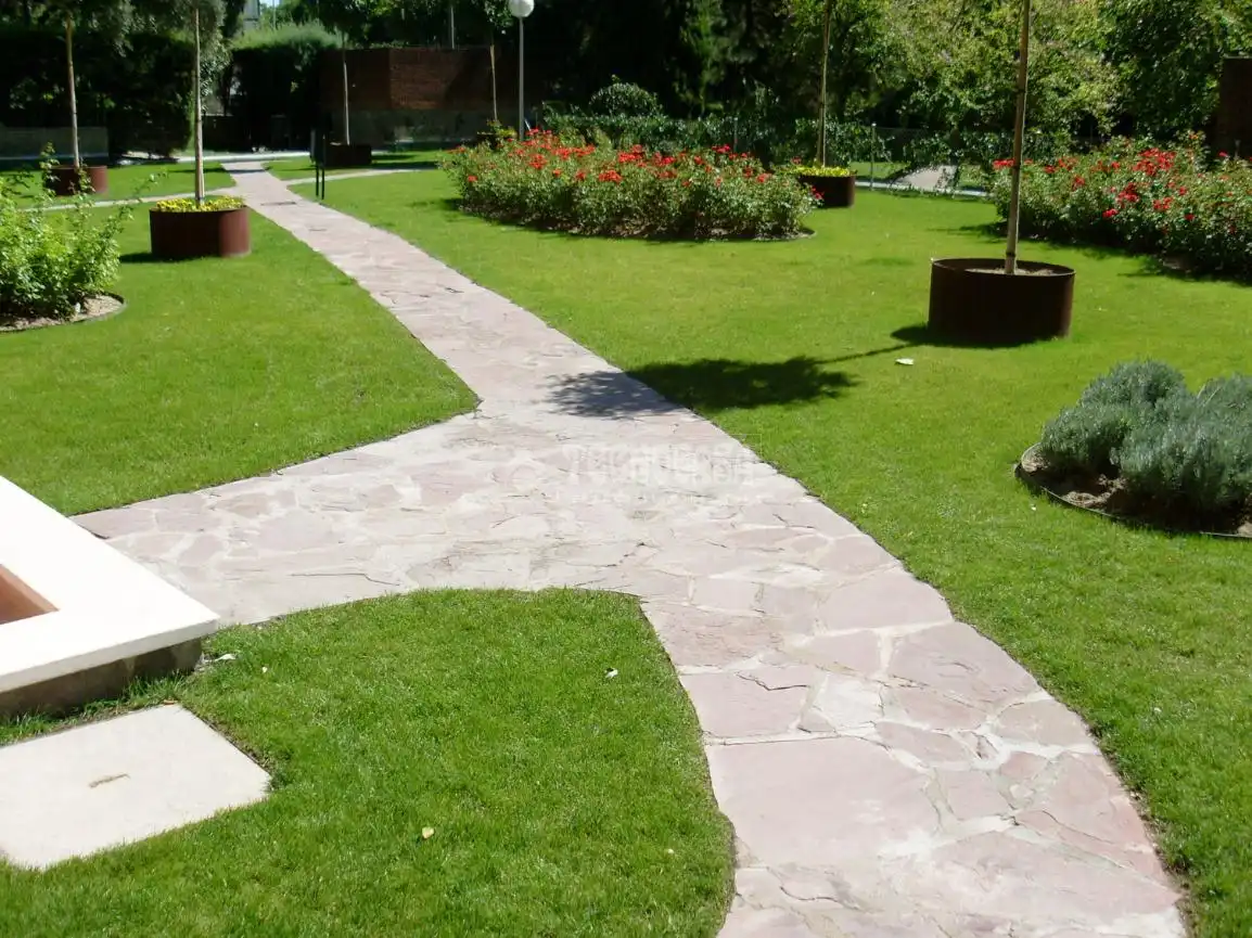 Garten von Wohnung zum Verkauf in Madrid mit Heizung, Privatgarten und Schwimmbad