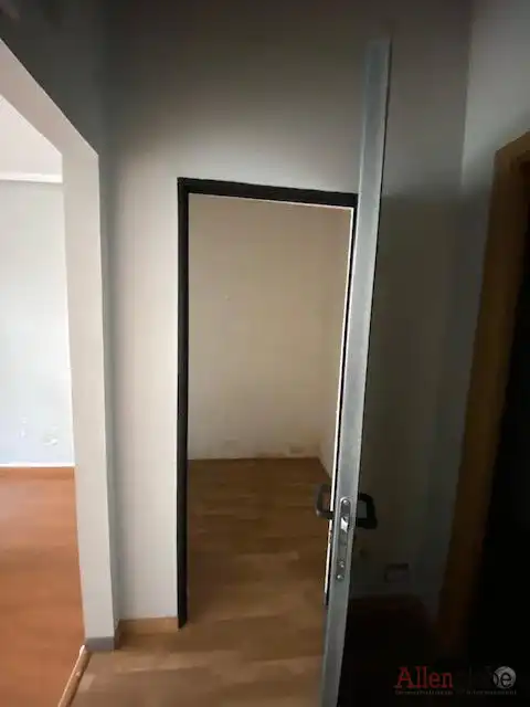 Local comercial en venta en Milán - Pumarín - Teatinos, imagen 5