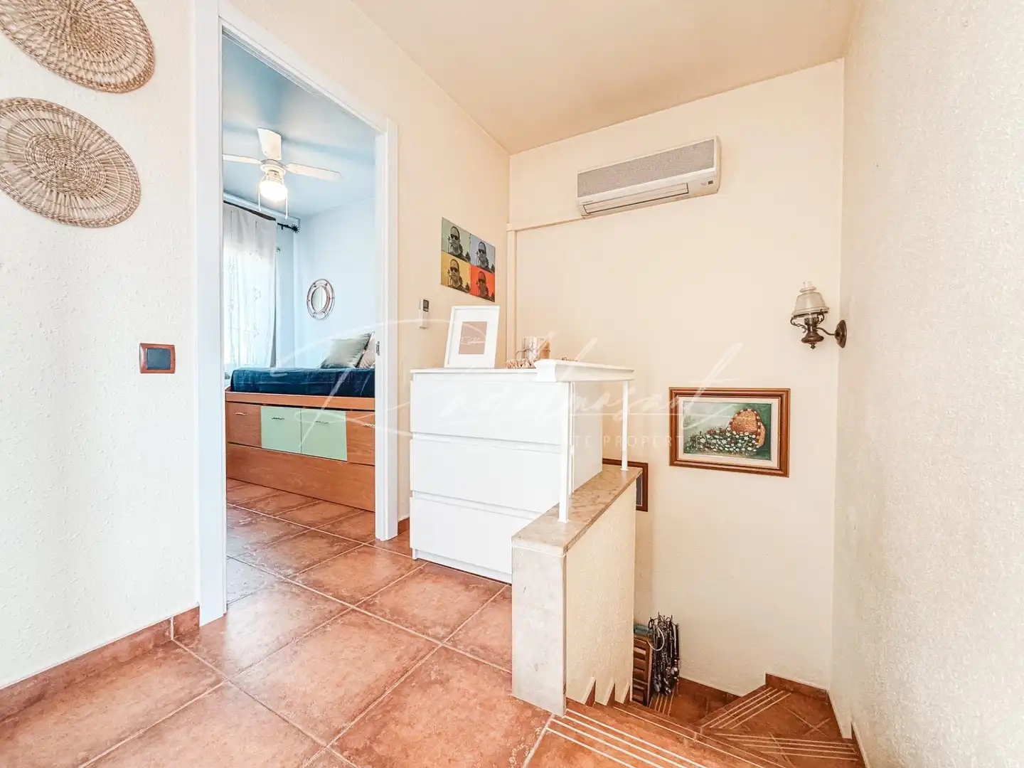 Einfamilien-Reihenhaus zum Verkauf in Cambrils mit Klimaanlage, Heizung und Privatgarten
