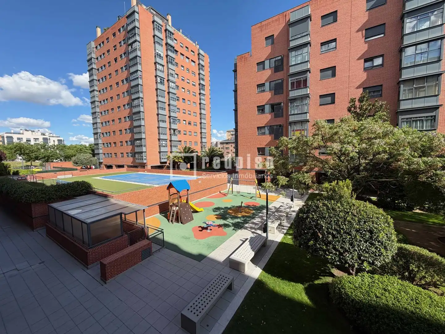 Exterior view of Flat for sale in Madrid  with Air Conditioner, Heating and Private garden