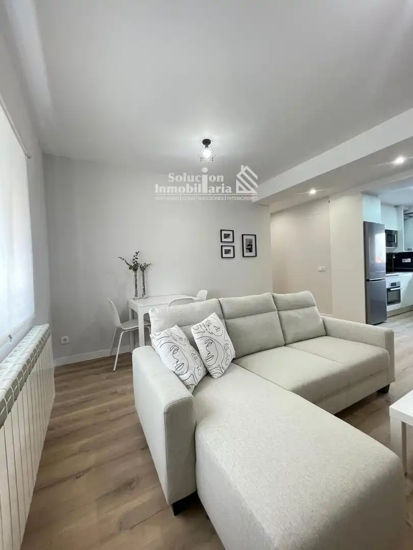 Living room of Flat for rent in Salamanca  with Heating and Furnished