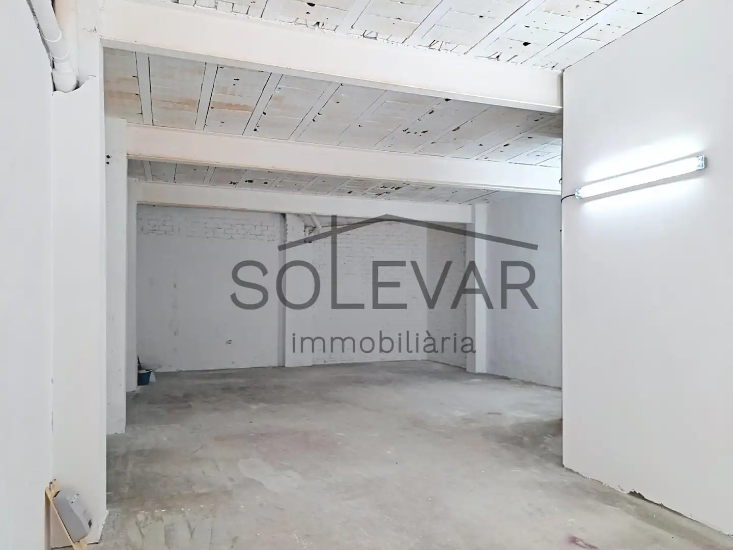 Gewerbefläche zur Miete in del Magistrat Saura, imagen 8