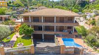 Exterior view of Single-family semi-detached for sale in Corbera de Llobregat  with Air Conditioner, Heating and Private garden