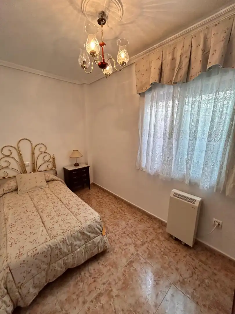 Bedroom of Flat for sale in Aldea del Cano  with Heating, Terrace and Furnished