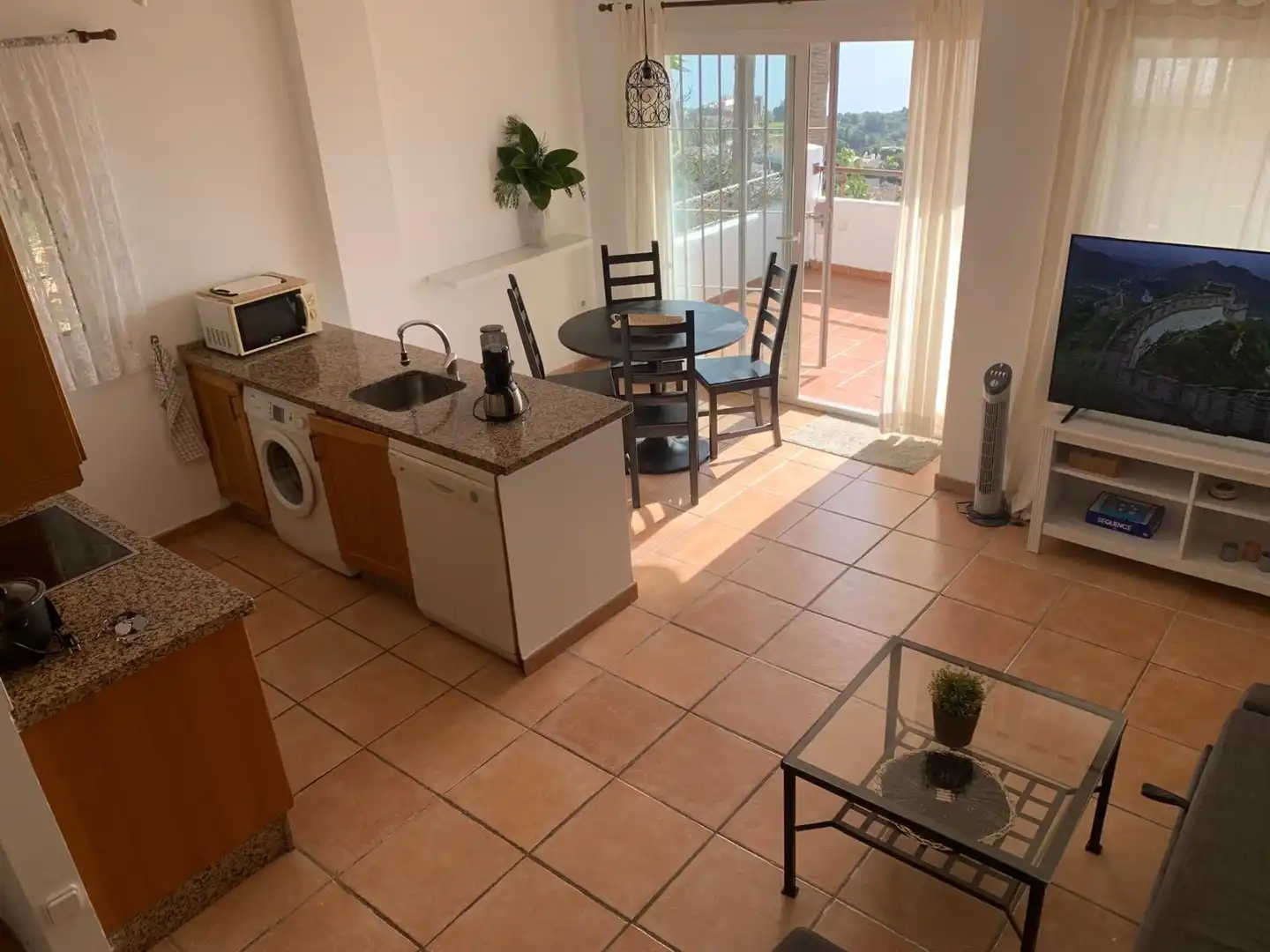 Apartamento de alquiler en Calle París, La Capellanía - El Higuerón