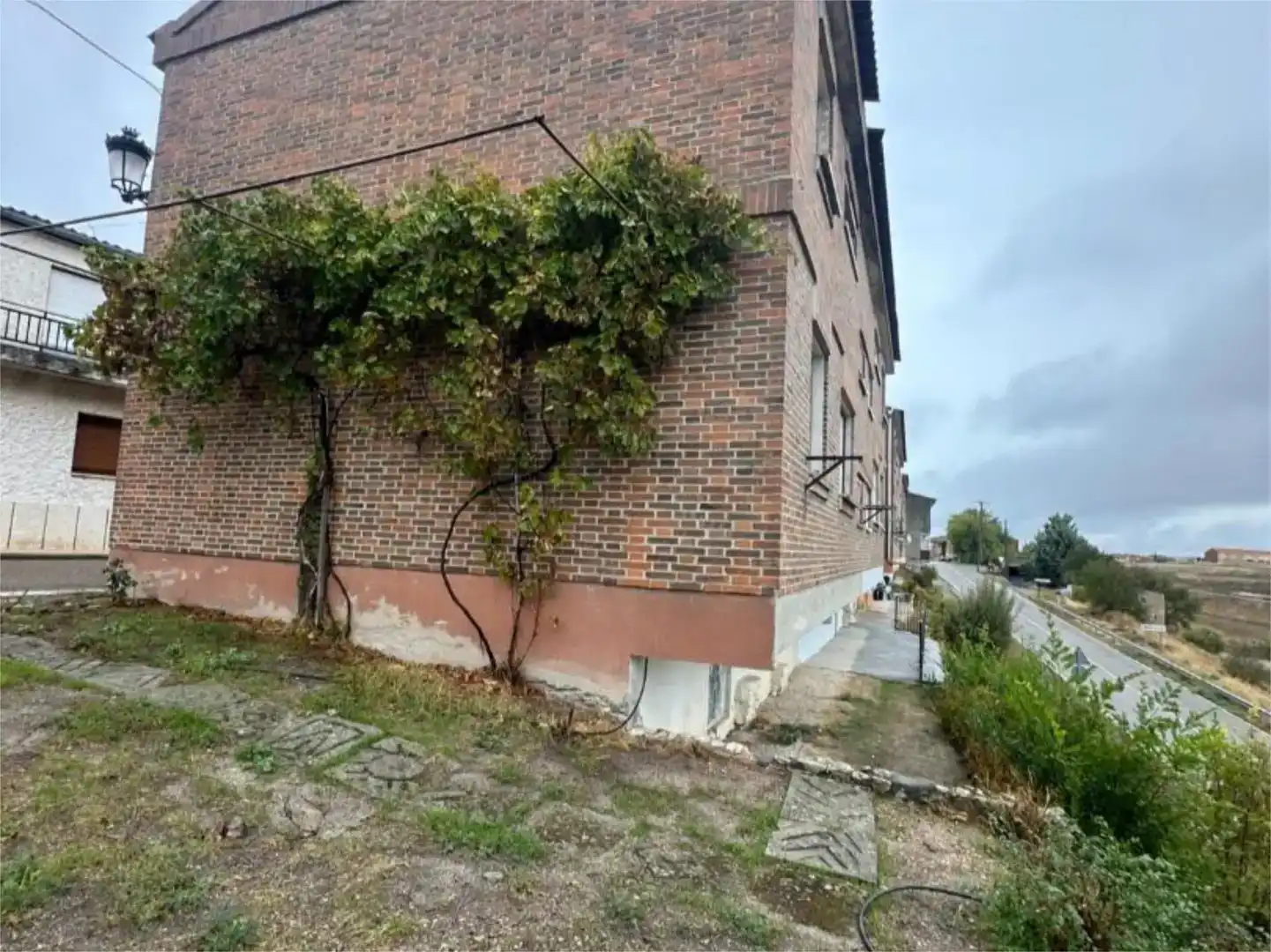 Vista exterior de Pis en venda en Portillo amb Jardí privat, Moblat i Balcó