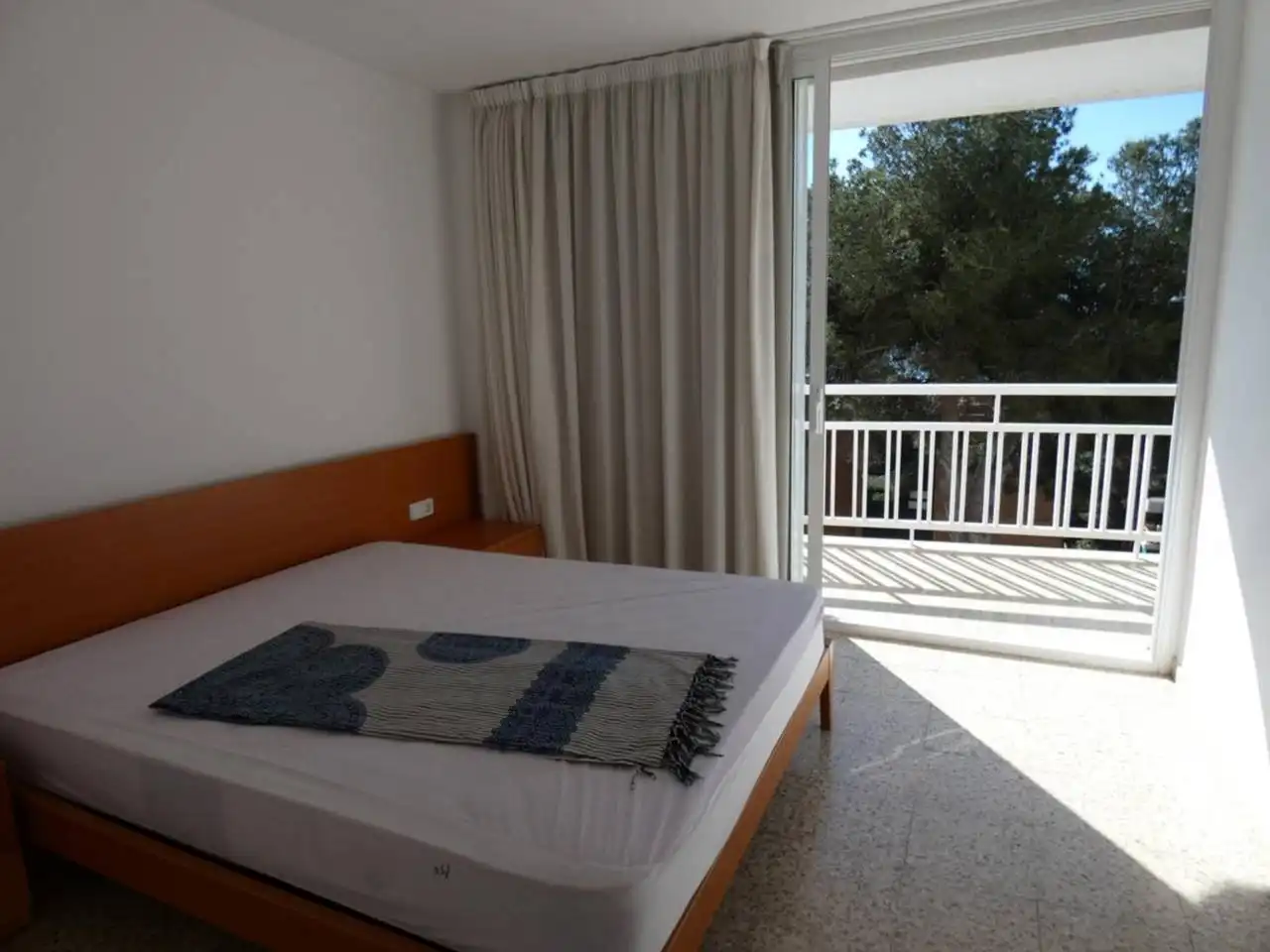 Bedroom of Flat for sale in Sant Feliu de Guíxols  with Terrace and Community pool