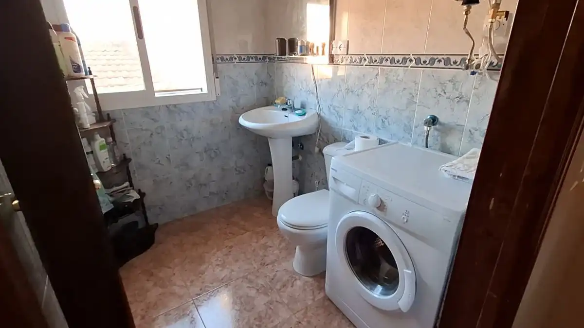 Casa rústica amb jardí en venda a Avenida Juan Carlos I, imagen 25
