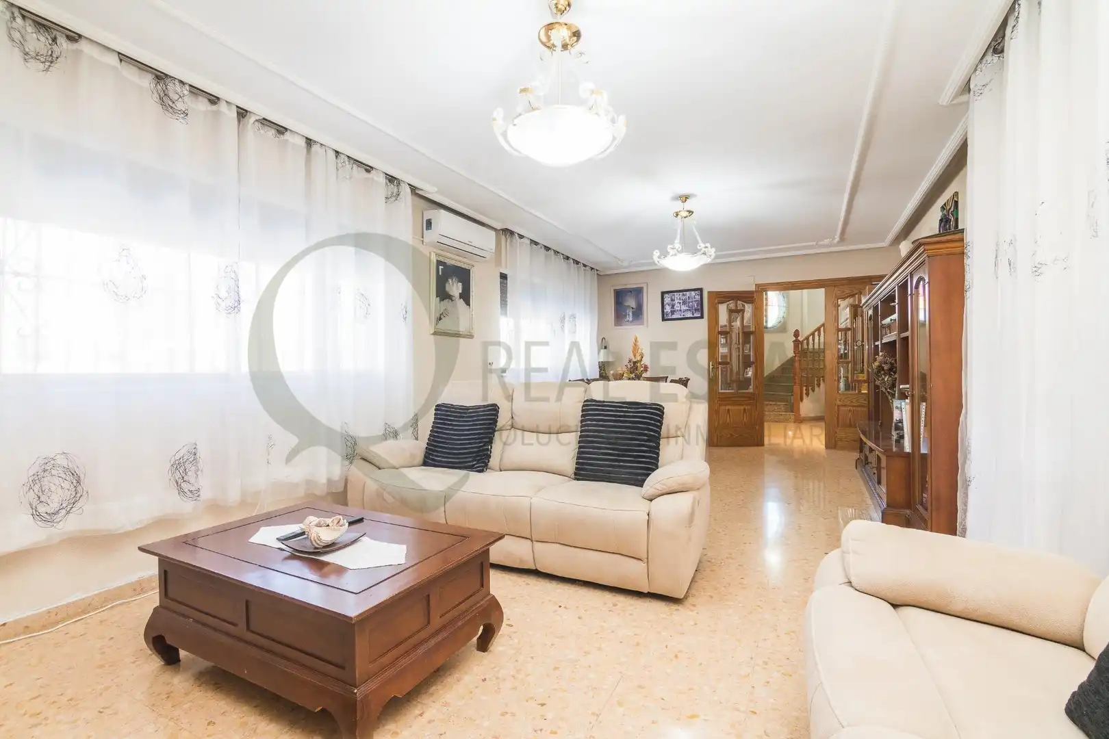 Living room of Houses for sale in San Vicente del Raspeig / Sant Vicent del Raspeig  with Heating, Private garden and Terrace