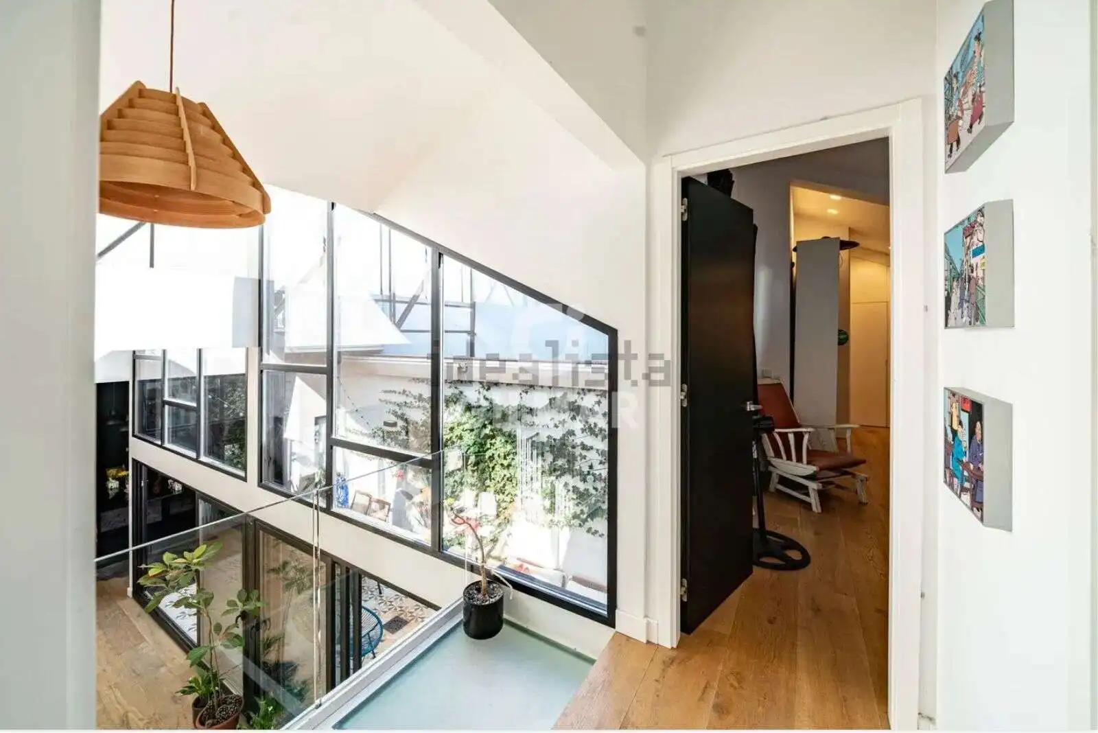 Balcony of Office for sale in Madrid  with Heating