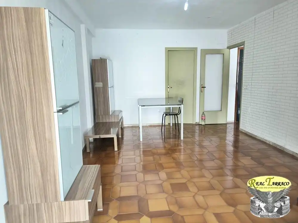 Piso en venta en Reus con Balcón