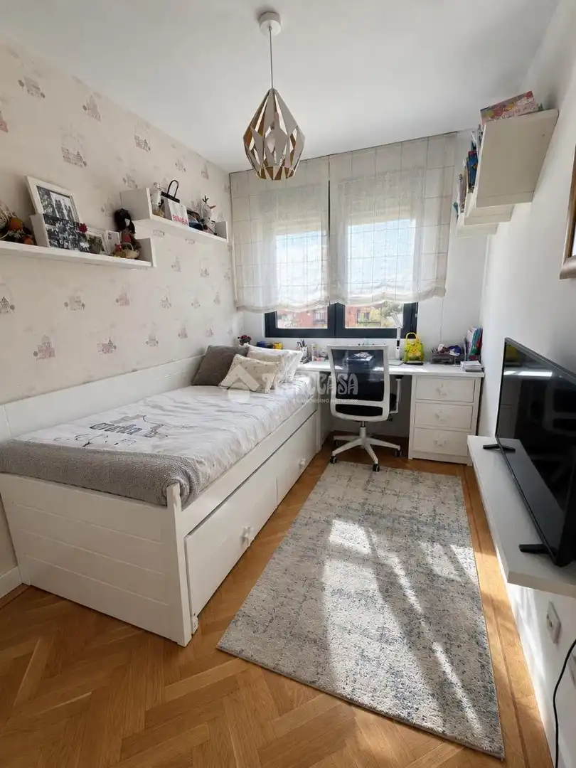 Schlafzimmer von Wohnung zum Verkauf in Madrid mit Abstellraum