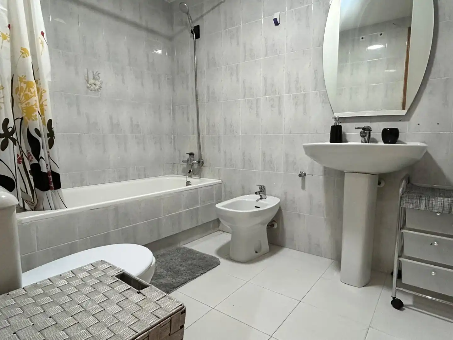 Baño de Piso en venta en Gandia con Aire acondicionado, Calefacción y Amueblado