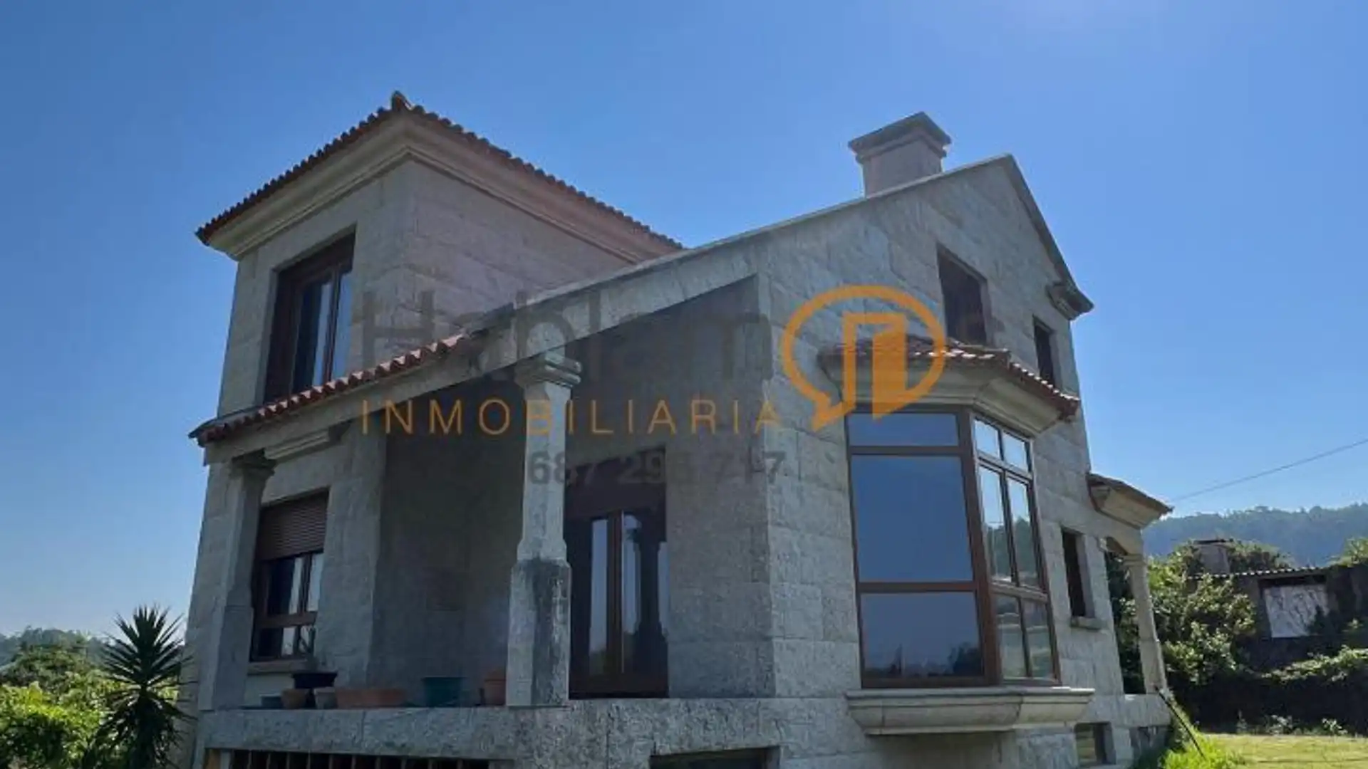 Vista exterior de Casa o chalet en venta en Sanxenxo con Jardín privado