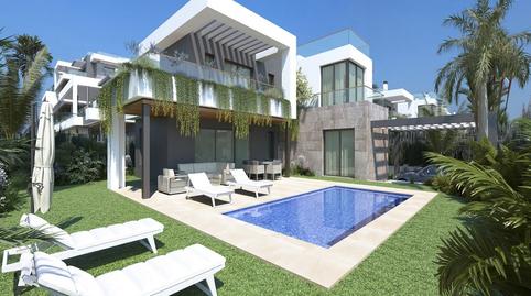 Foto 4 de Apartamento en venta en Casco Antiguo - Sta. Cruz - Ayuntamiento, Alicante / Alacant