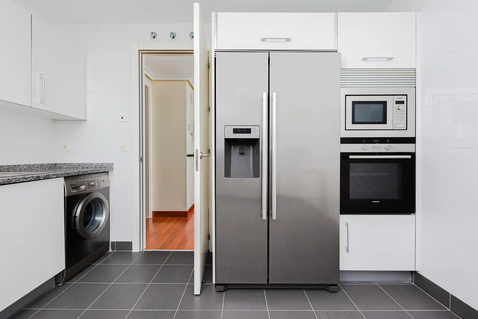 Küche von Wohnung zur Miete in Boadilla del Monte mit Klimaanlage, Heizung und Gemeinschaftspool