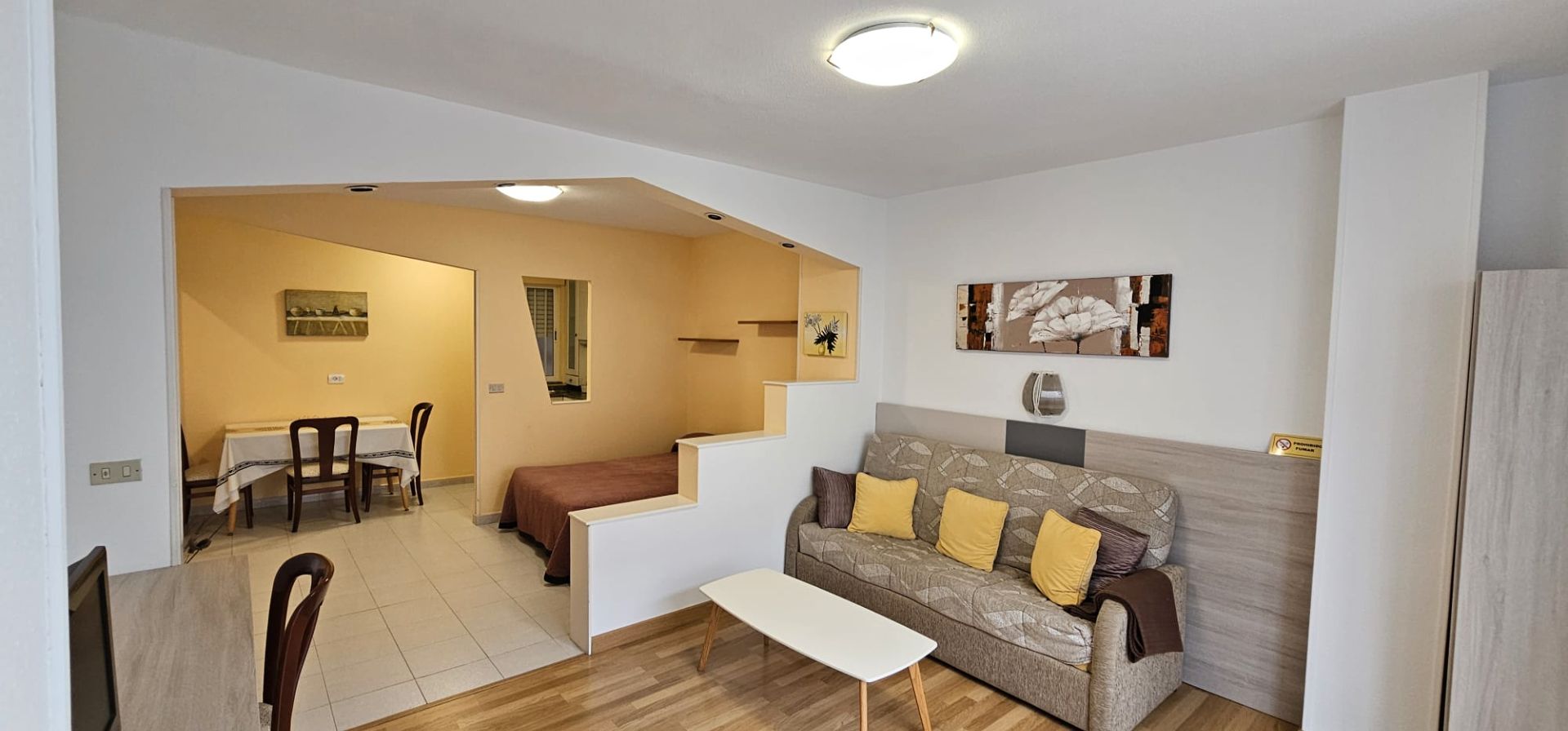 Living room of Apartment for sale in Viveiro  with Furnished, Washing machine and Microwave