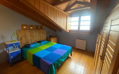 Bedroom of Flat to rent in Burgos Capital