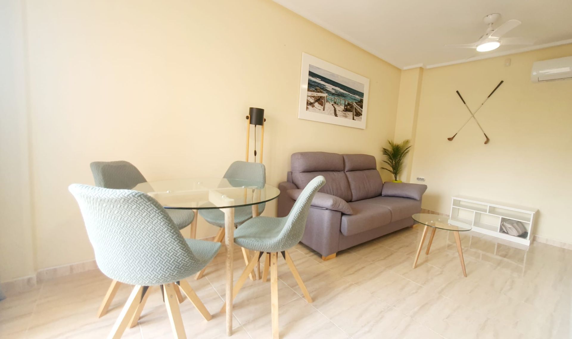 Living room of Flat to rent in Benidorm  with Air Conditioner, Terrace and Furnished