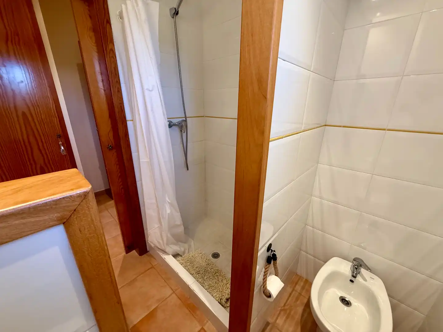 Badezimmer von Wohnungen zum Verkauf in Palafrugell mit Klimaanlage, Terrasse und Gemeinschaftspool