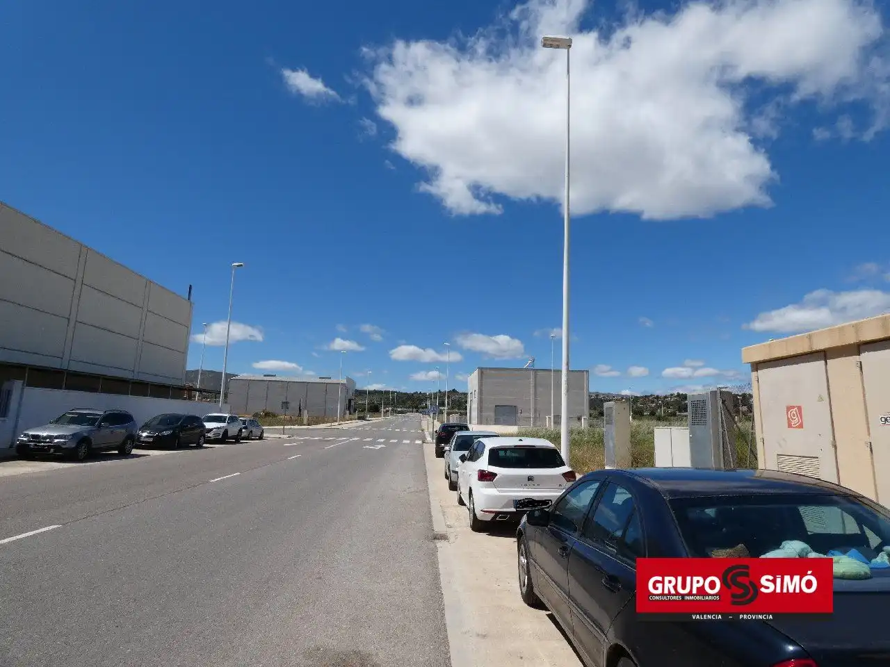 Aparcament de Terreny industrial en venda en Catadau