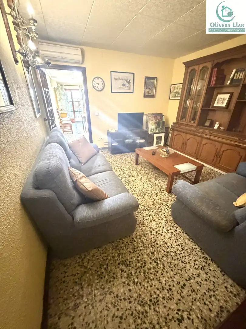 Living room of Houses for sale in Viladecans  with Air Conditioner, Terrace and Oven
