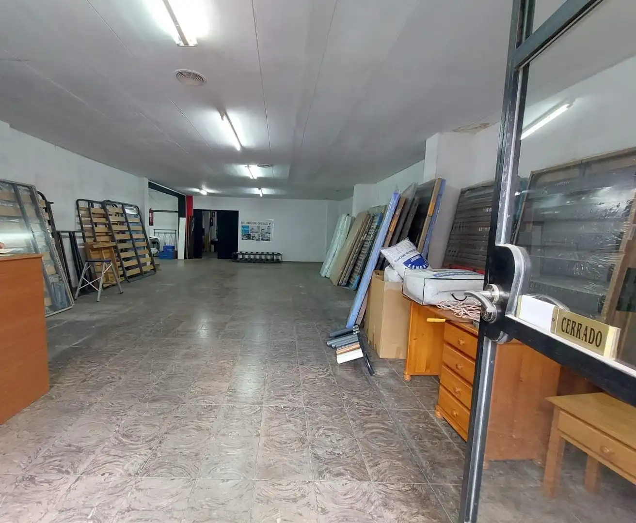 Local en venta en Avenida Valencia, Corea