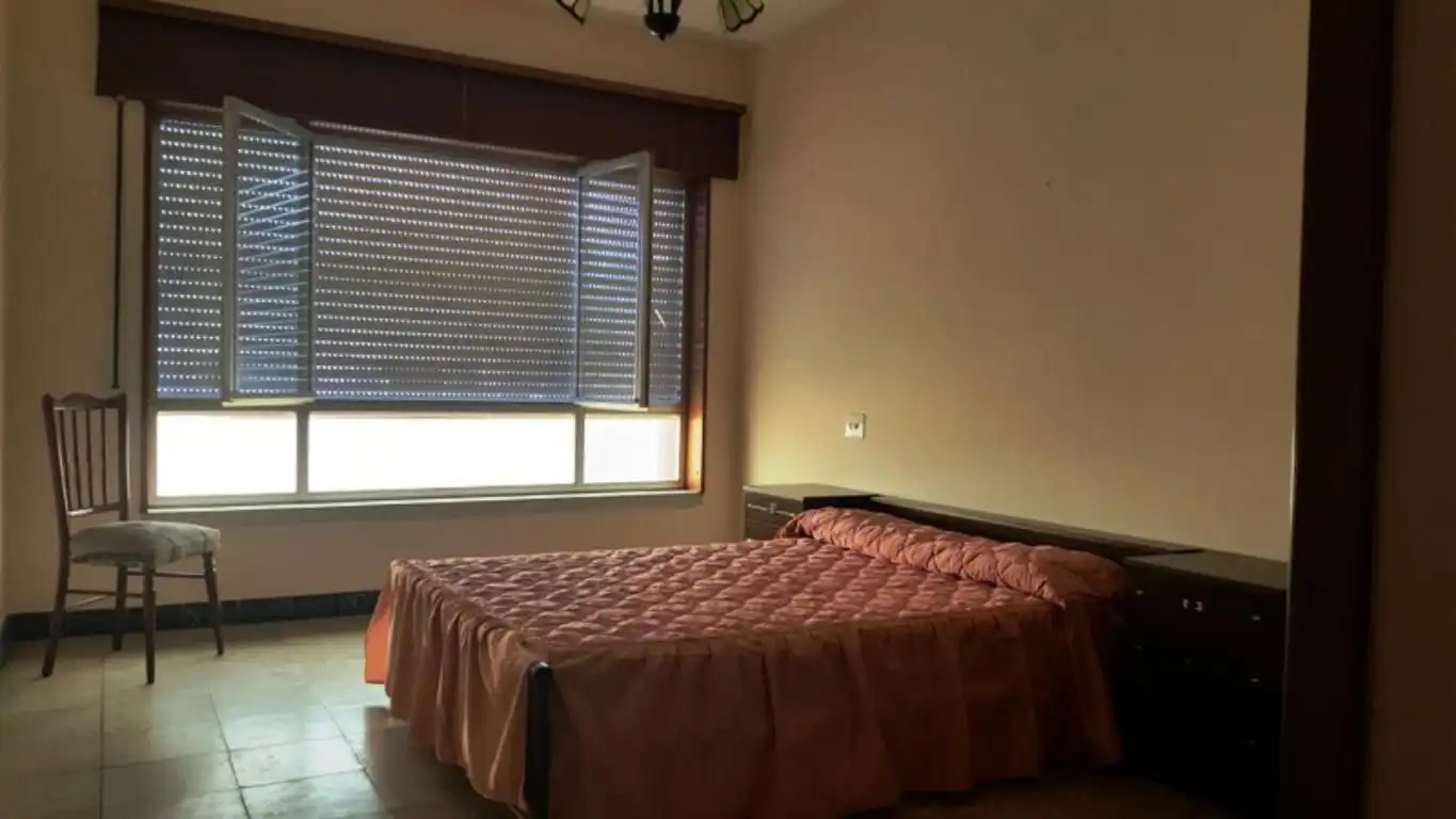 Habitación de Piso en venta en Cuntis con Trastero, Lavadora y Balcón