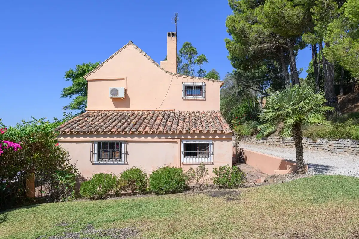 House with pool for sale in Estepona Pueblo, imagen 19