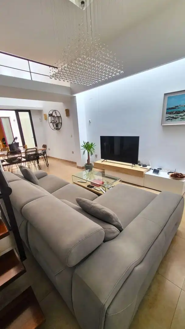 Wohnzimmer von Haus oder Chalet zum Verkauf in San Fernando mit Heizung, Terrasse und Balkon