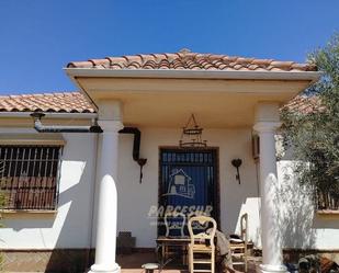 Vista exterior de Casa o xalet en venda en  Córdoba Capital amb Aire condicionat i Piscina