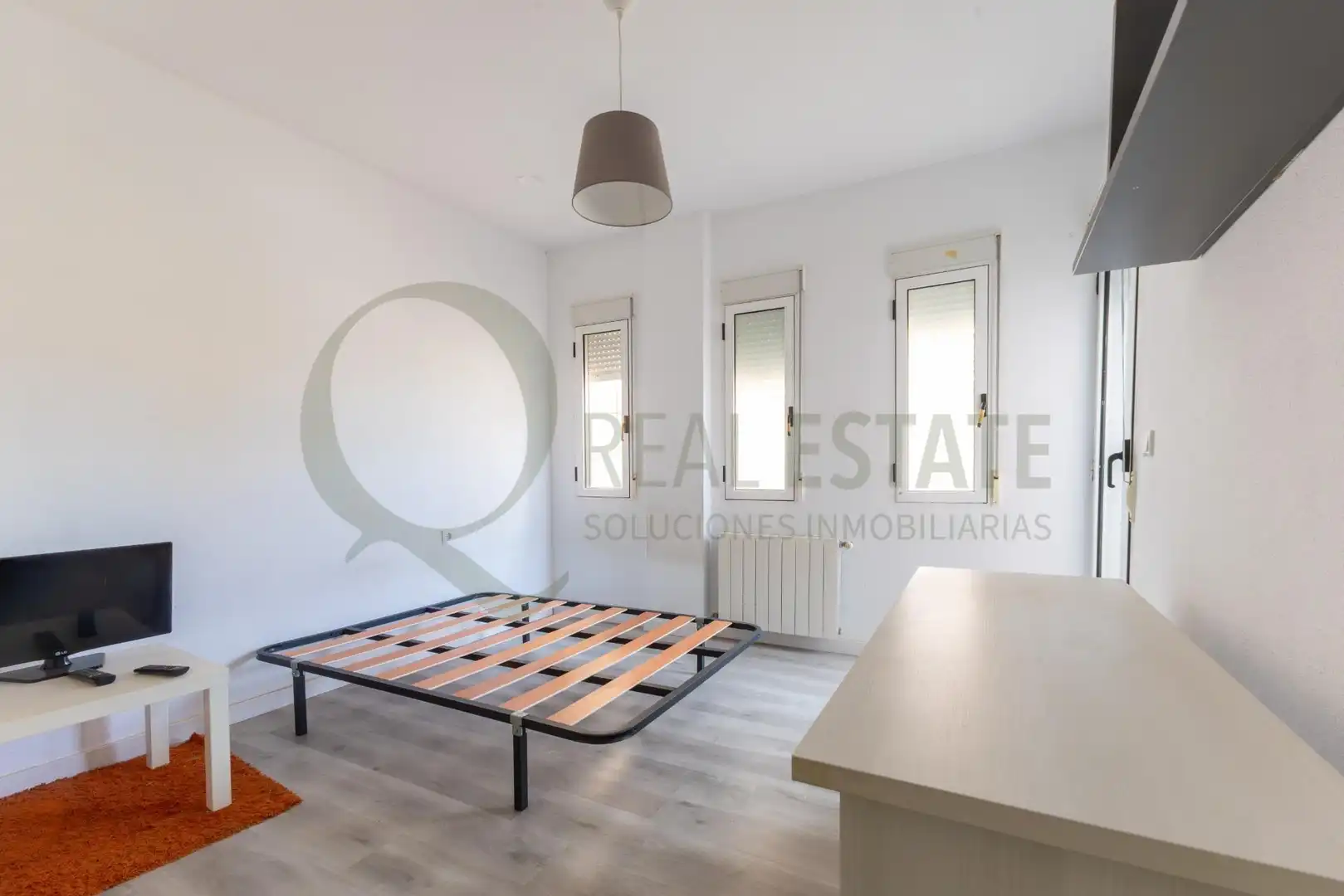 Habitación de Casa o chalet en venta en Alicante / Alacant con Jardín privado, Terraza y Trastero