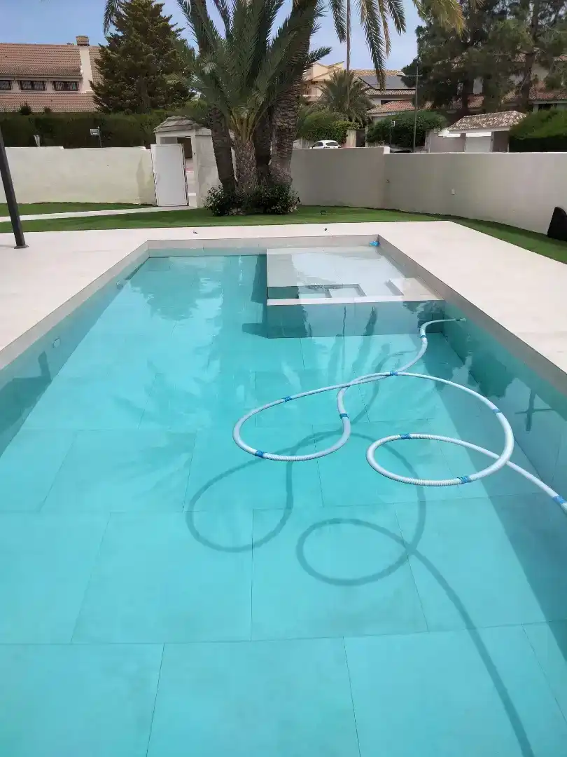 Piscina de Casa o xalet en venda en Godella amb Aire condicionat, Jardí privat i Traster