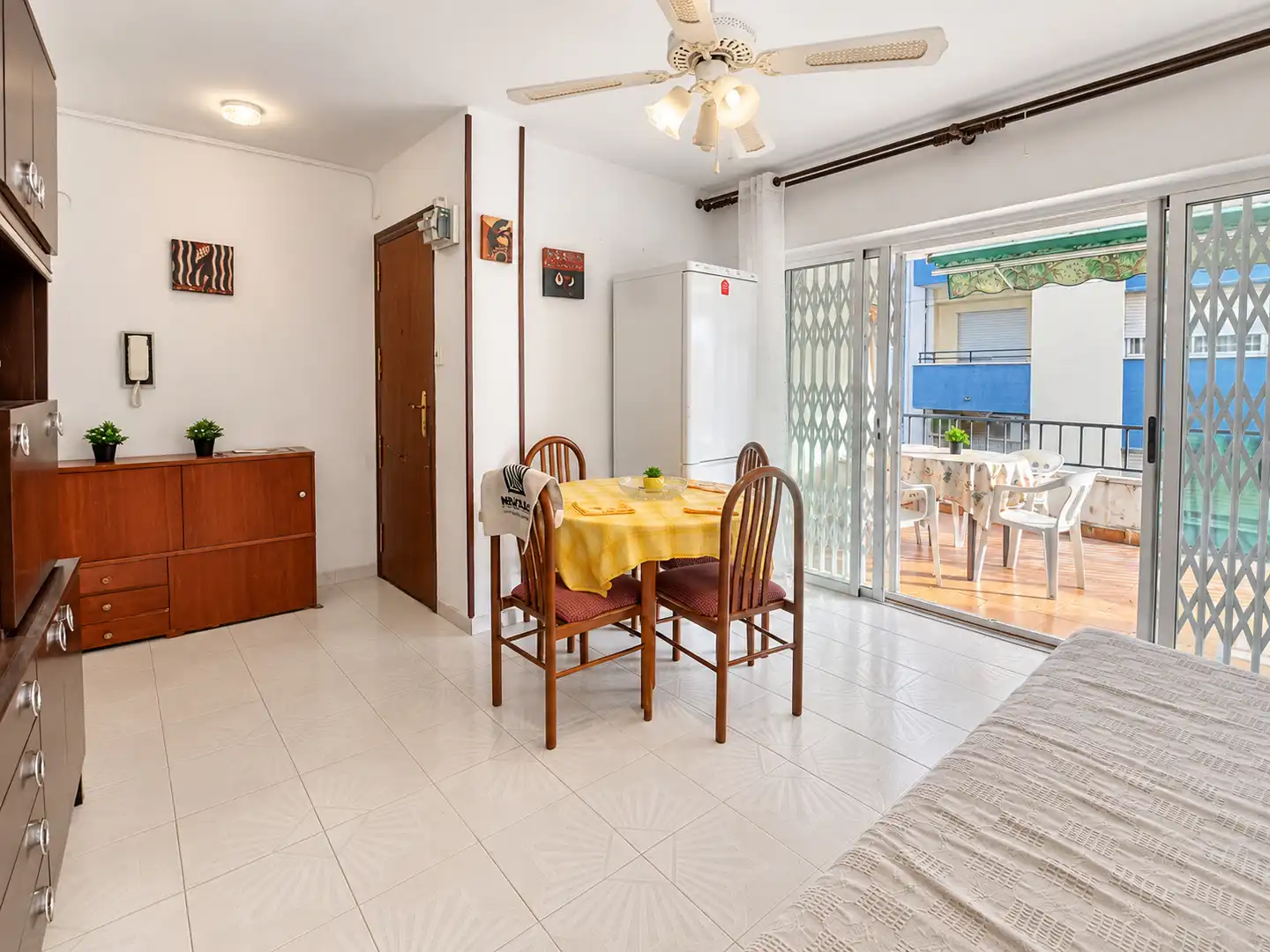 Dining room of Flat for sale in Sagunto / Sagunt  with Terrace, Furnished and Oven