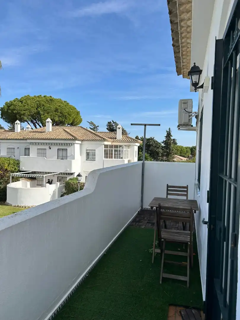 Mini appartamento con piscina in affitto a Avenida de las Quintas 22, imagen 30