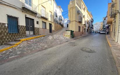 Exterior view of Single-family semi-detached for sale in Martos  with Terrace and Storage room