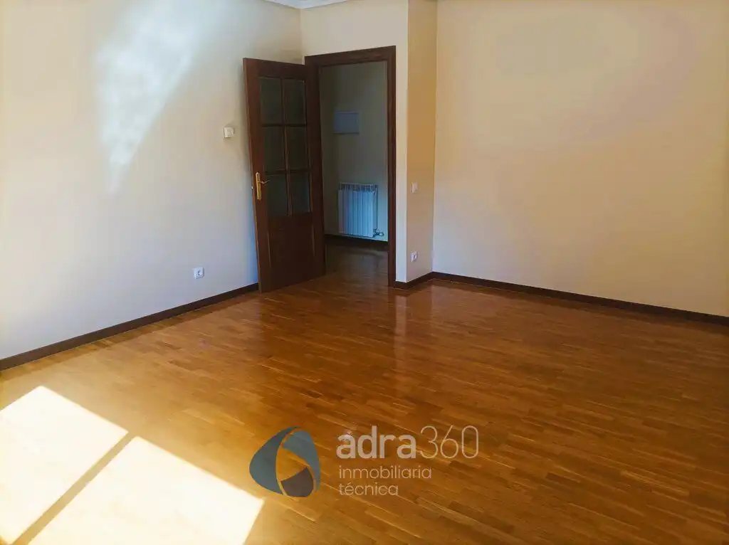 Piso con ascensor en venta en 3 abril, imagen 6