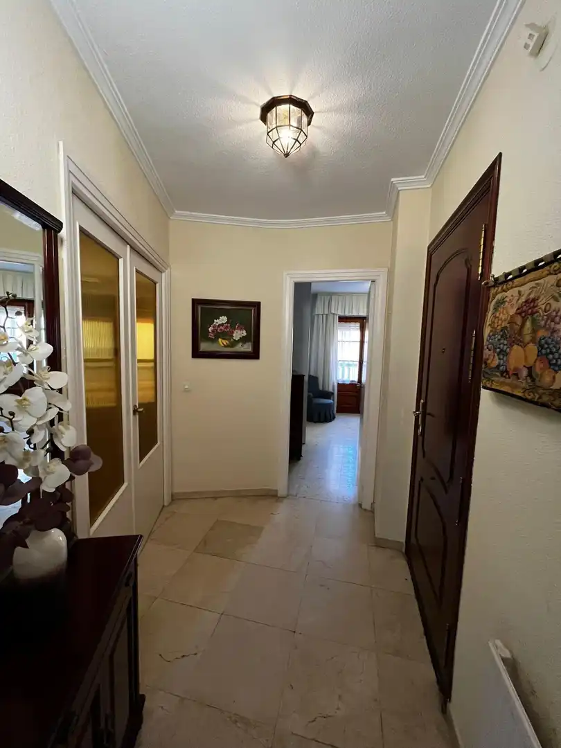 Flat for sale in Sevilla  with Air Conditioner, Heating and Storage room